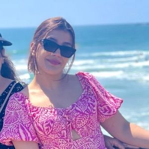 Meet your Posher, Jasmin